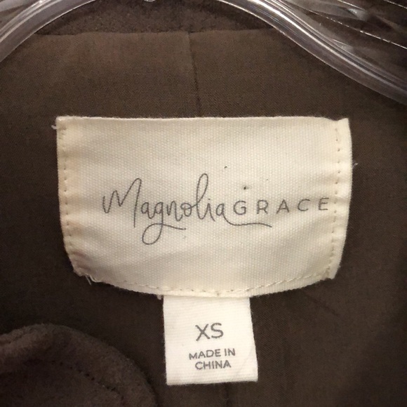 Perfect Suede Taupe Jacket for Fall Weather - Picture 3 of 8